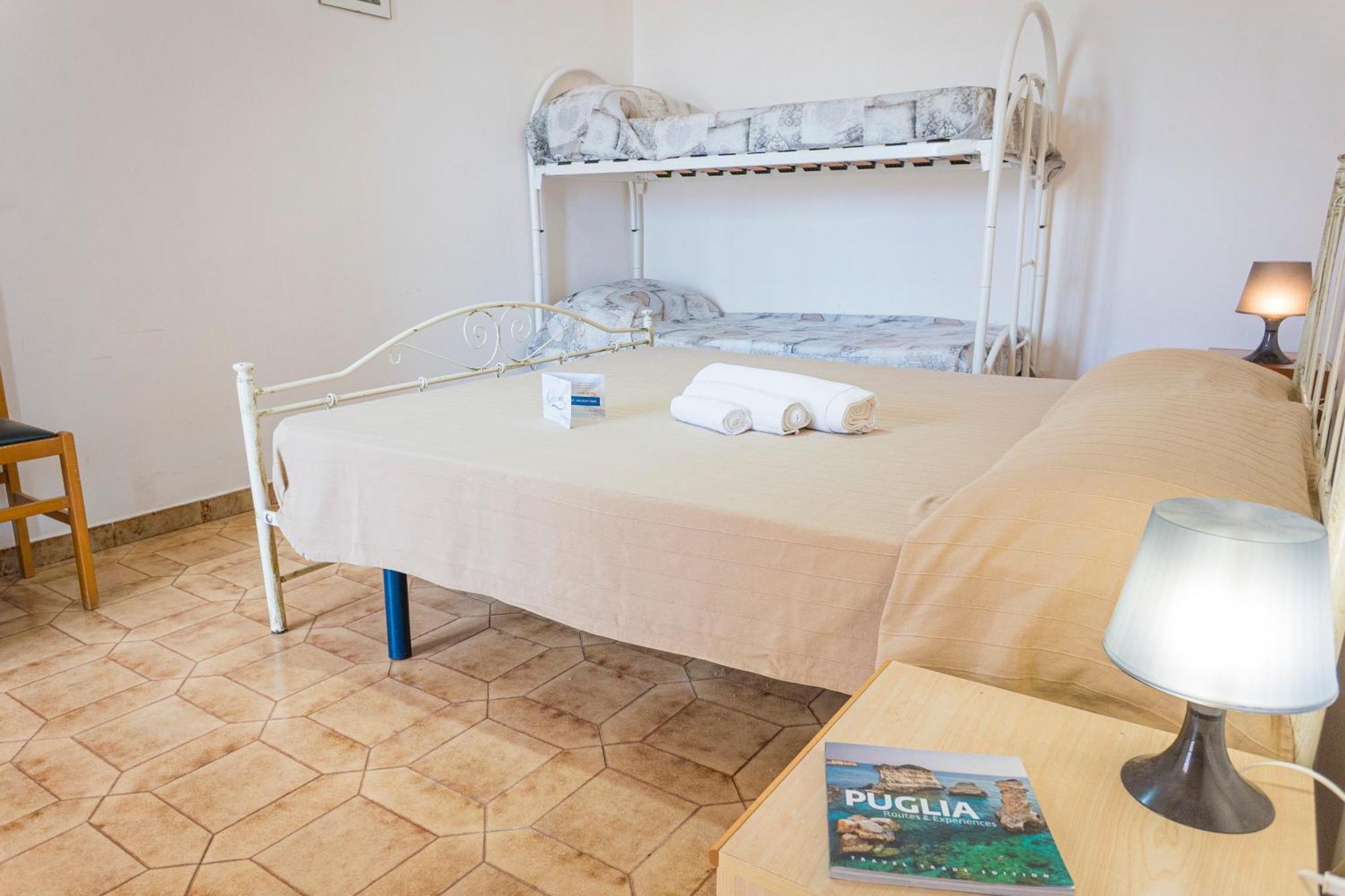 Torre Lapillo Apartment Sea View - Happy Rentals Порто Чезарео Екстериор снимка